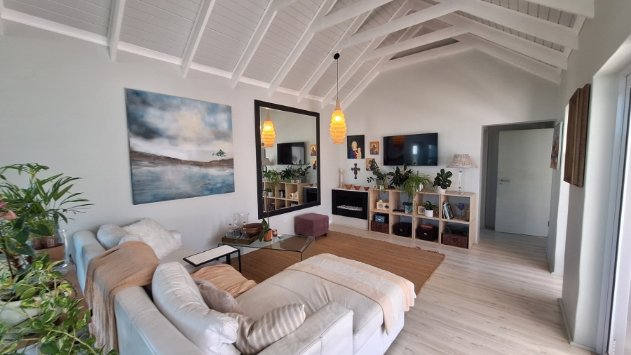 5 Bedroom Property for Sale in Port Owen Western Cape